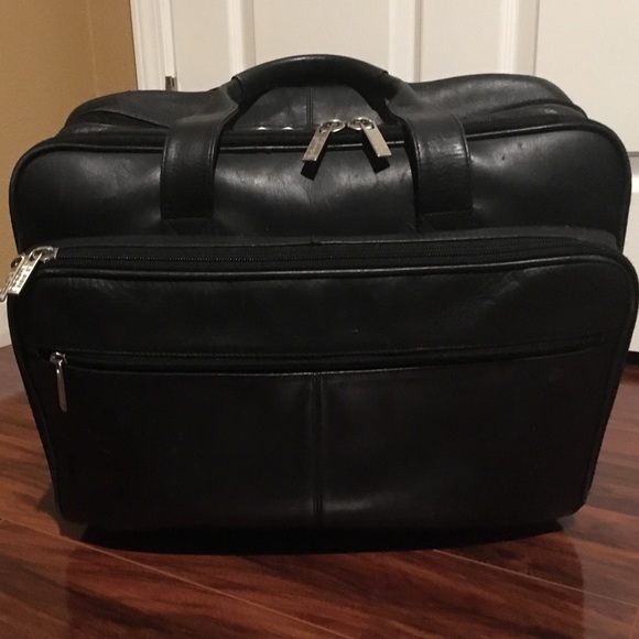 pelle studio laptop bag